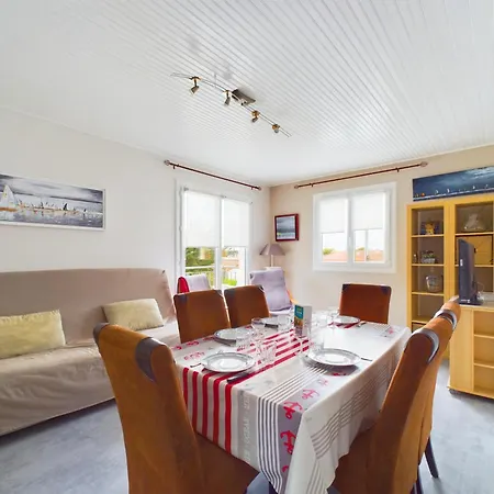 Holiday home A 300m De La Plage, Maison Pour 5