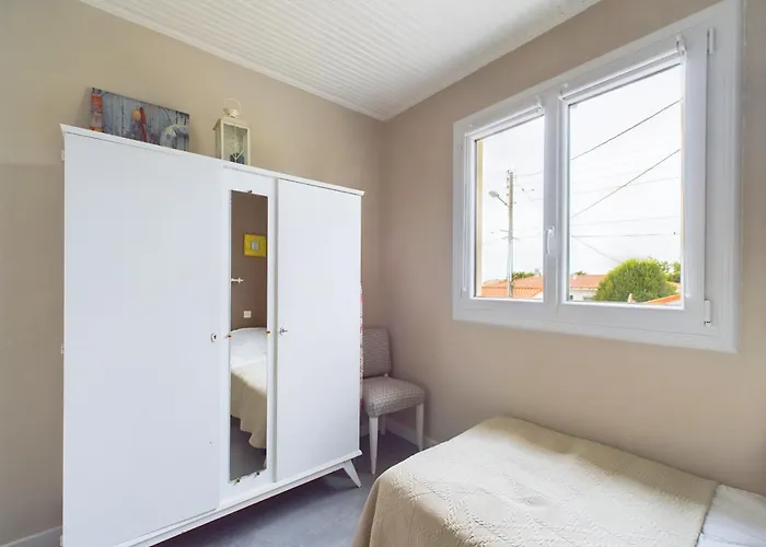 Σπίτι διακοπών A 300m De La Plage, Maison Pour 5 *